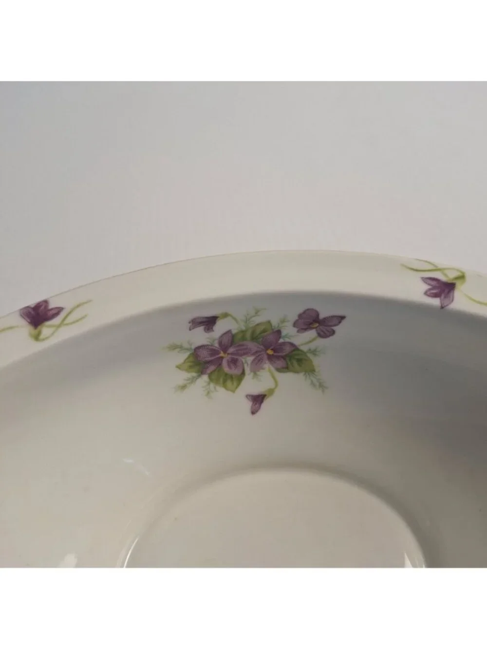 VTG WENTWORTH CHINA JAPAN PURPLE FLORAL GOLD TRIM GRAVY BOAT ATTACHED UNDERPLATE